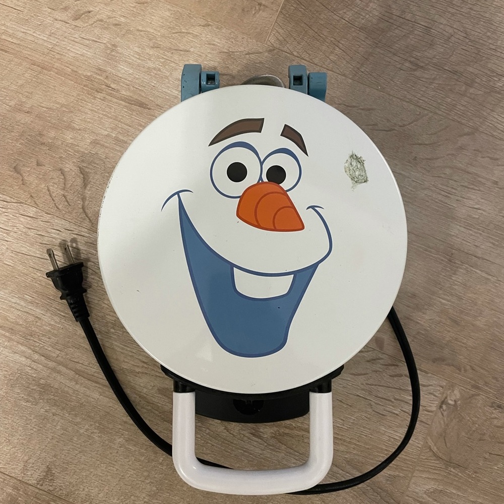 Frozen Olaf Waffle Maker